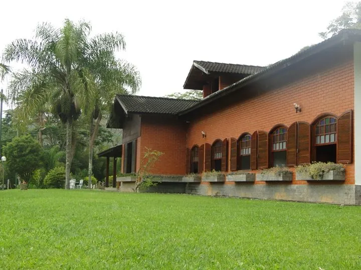 Imagem Casa com 5 Quartos à Venda, 598 m² em Agriões De Dentro- Vargem Grande - Teresópolis