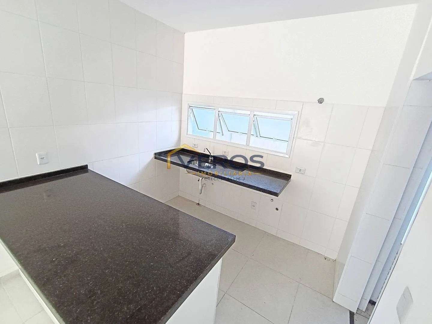 Imagem Casa em Condomínio com 2 quartos venda Massaguaçu em Caraguá perto da praia
