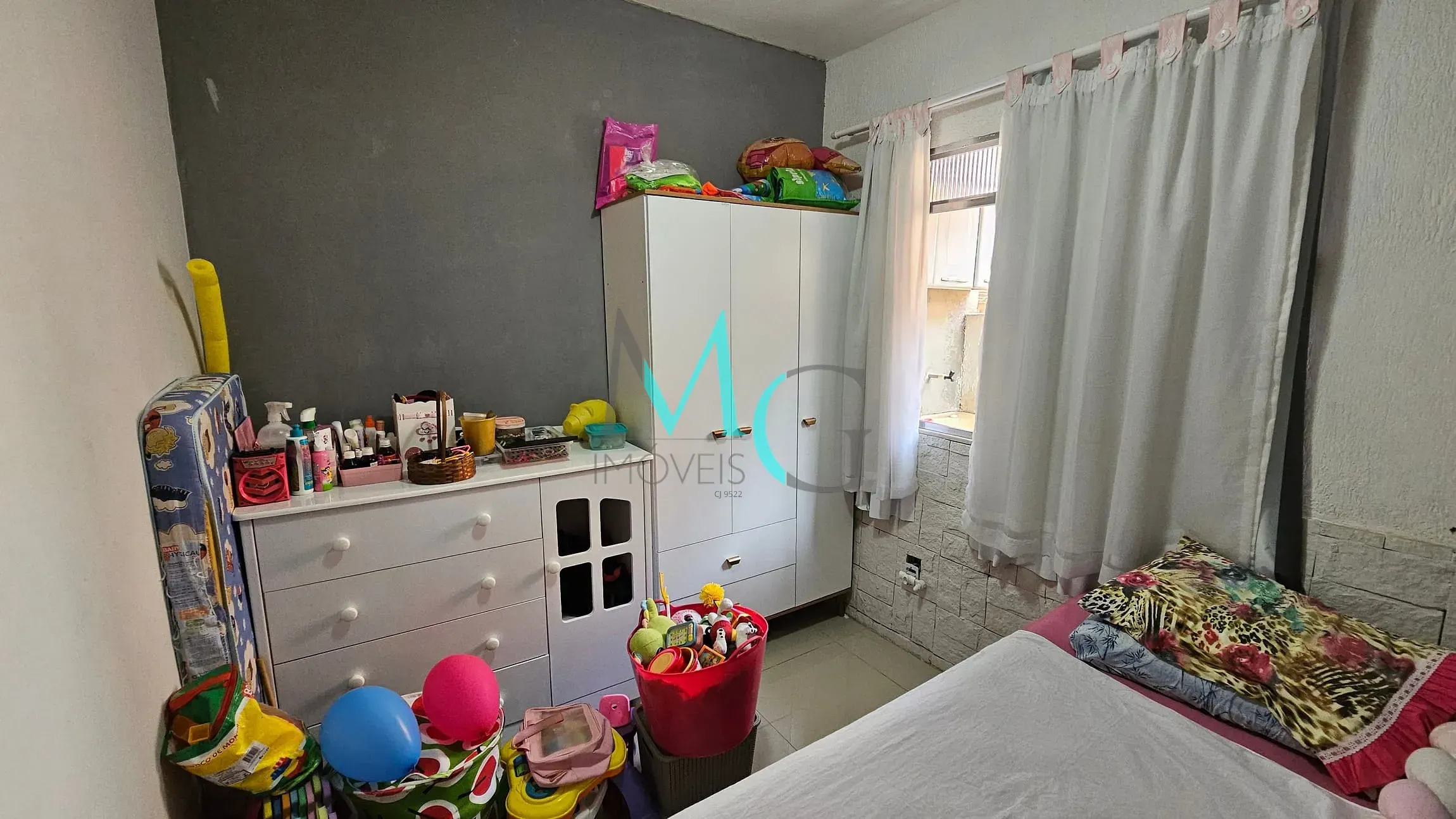 Imagem Casa à 3 quartos 110m² a venda por R$ 400.000,00 em Campo Grande, Rio de Janeiro, RJ
