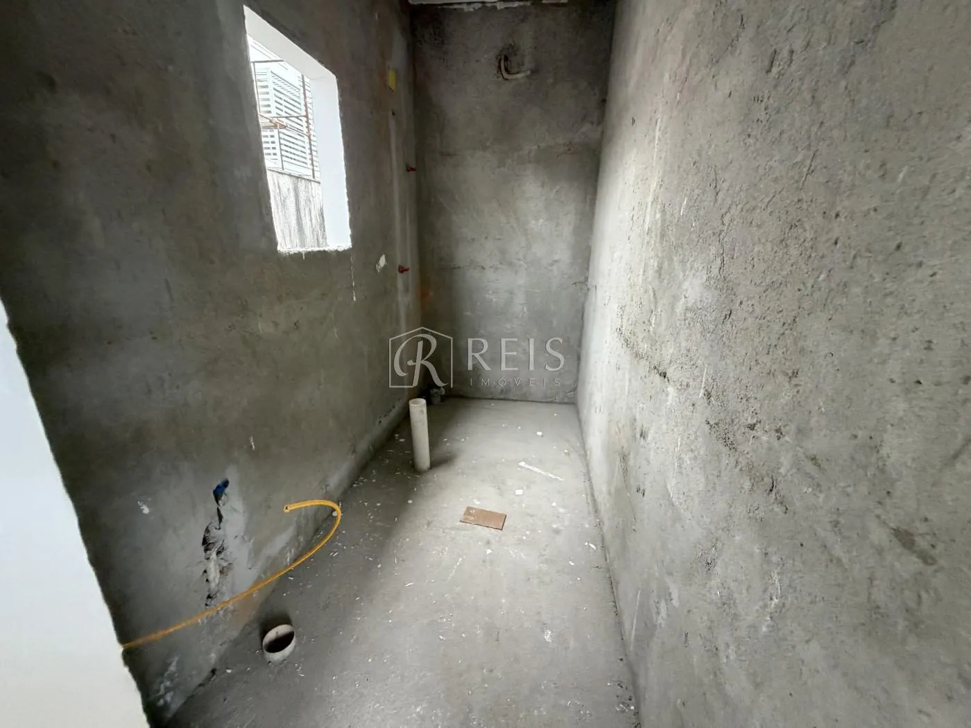 Imagem Casa para Venda em Rio das Ostras, Viverde, 3 dormitórios, 1 suíte, 3 banheiros, 4 vagas