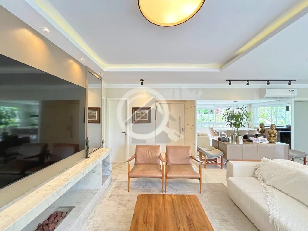 Imagem Apartamento de 170 m², mobiliado e decorado, 3 suítes e 3 vagas no bairro Petrópolis. Imóvel pos...