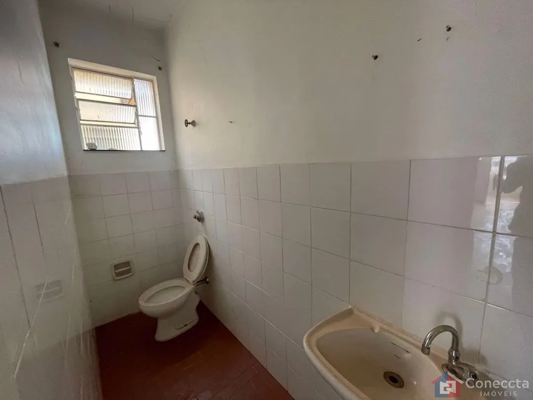 Imagem Sala Comercial para locação, Centro, Patos de Minas - SA0025.