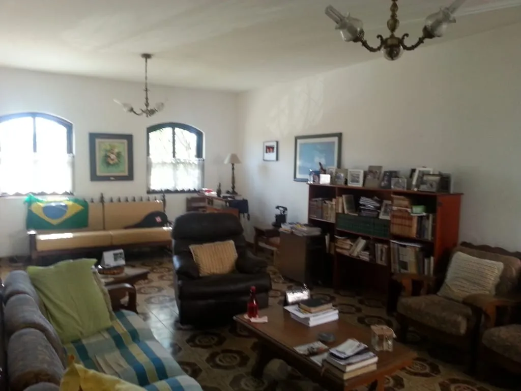 Imagem Casa à venda 3 Quartos, 3 Suites, 3 Vagas, 300M², Chácara Galega, Pindamonhangaba - SP