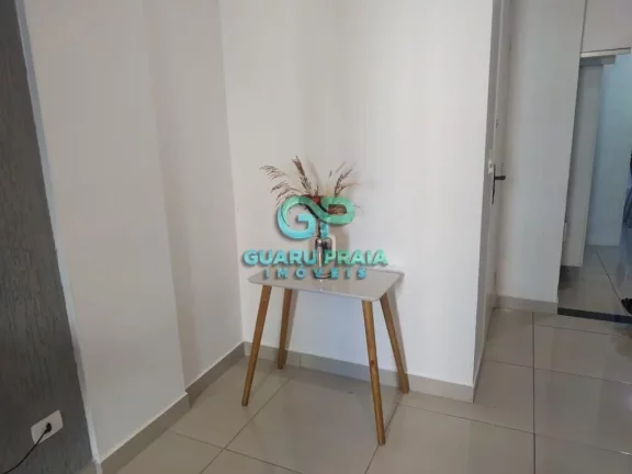 Imagem 1 dormitório, sala para 2 ambientes, cozinha, banheiro social e de serviço, 1 vaga de garagem