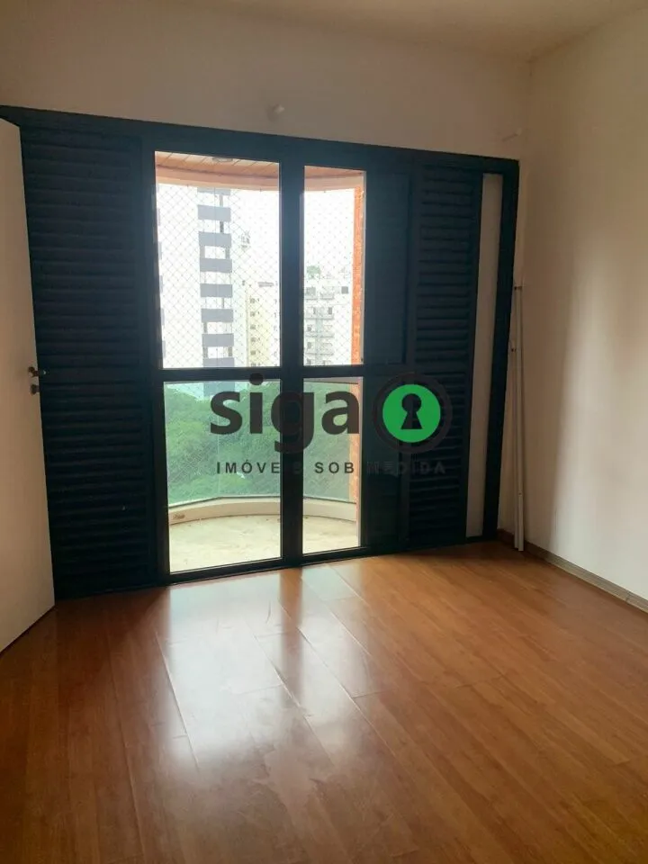 Imagem VENDE no Morumbi (Vila Suzana) Apartamento com 4 suítes, 4 Vagas + Depósito
