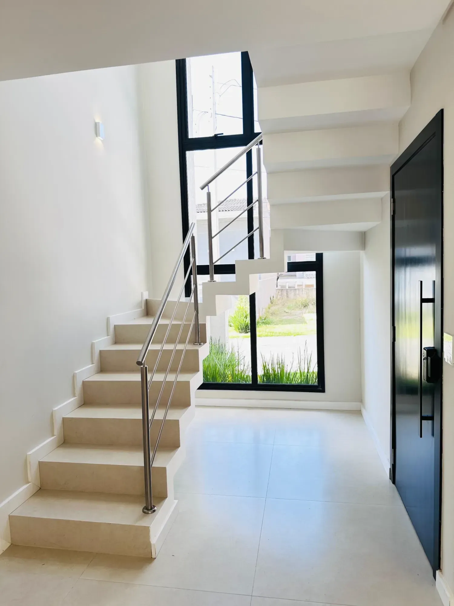 Imagem Casa com 3 Quartos à Venda, 187 m² em Cachoeira - Curitiba
