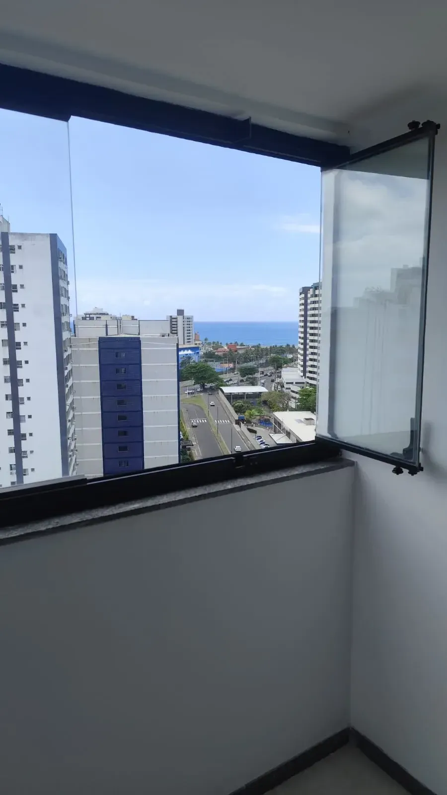 Imagem Apartamento com 1 Quarto para Alugar, 56 m² em Pituba - Salvador