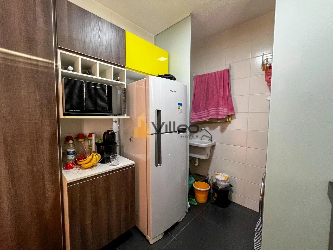 Imagem Encante-se com este aconchegante apartamento de 2 dormitórios, sendo o de casal com armários plane...