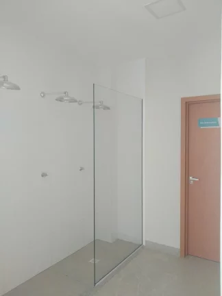 Imagem Belíssimo 2 quartos sendo uma suíte . Prédio com área de lazer.