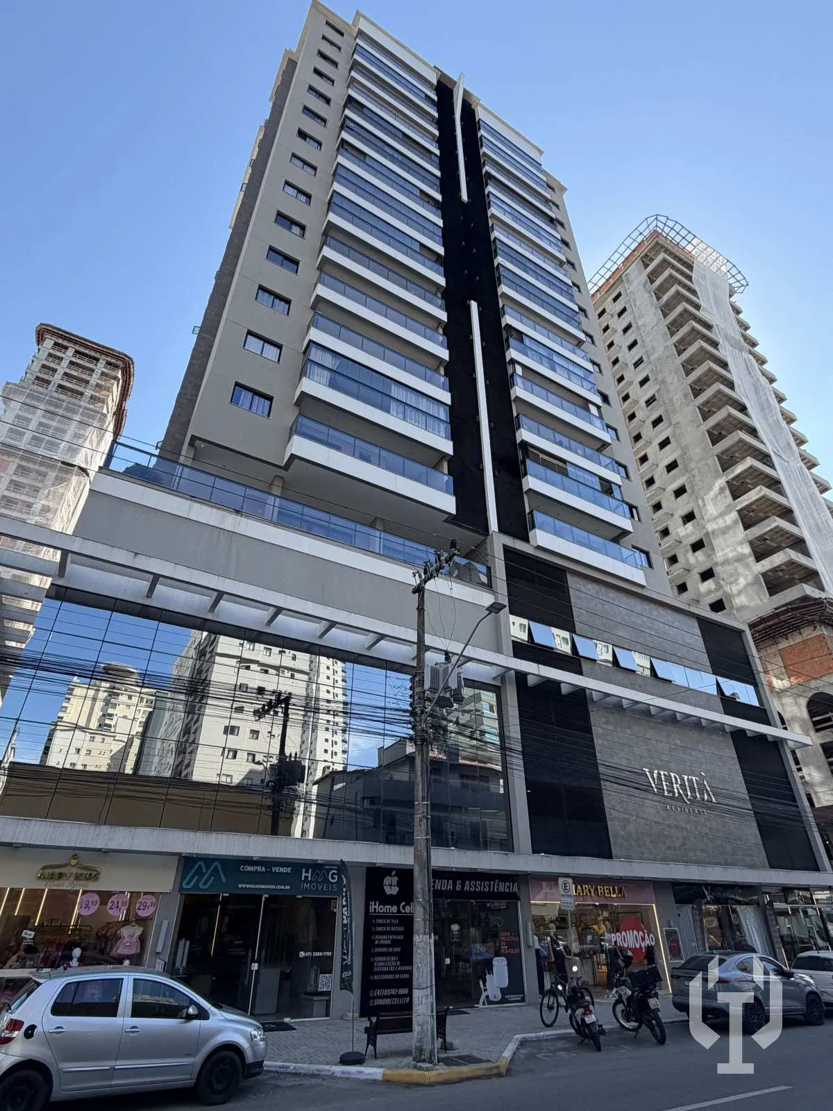 Foto do imóvel Apartamento à venda, no Verità, Meia Praia, com 3 quartos, 112,45m2
