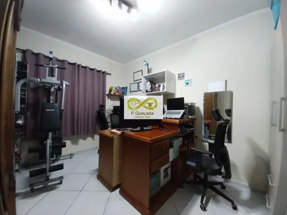 Imagem Casa disponível para venda, com 03 quartos e 02 banheiros!