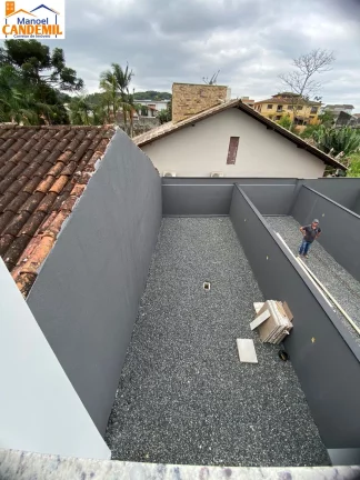 Imagem Sobrado Geminado em Iririú, Joinville/SC