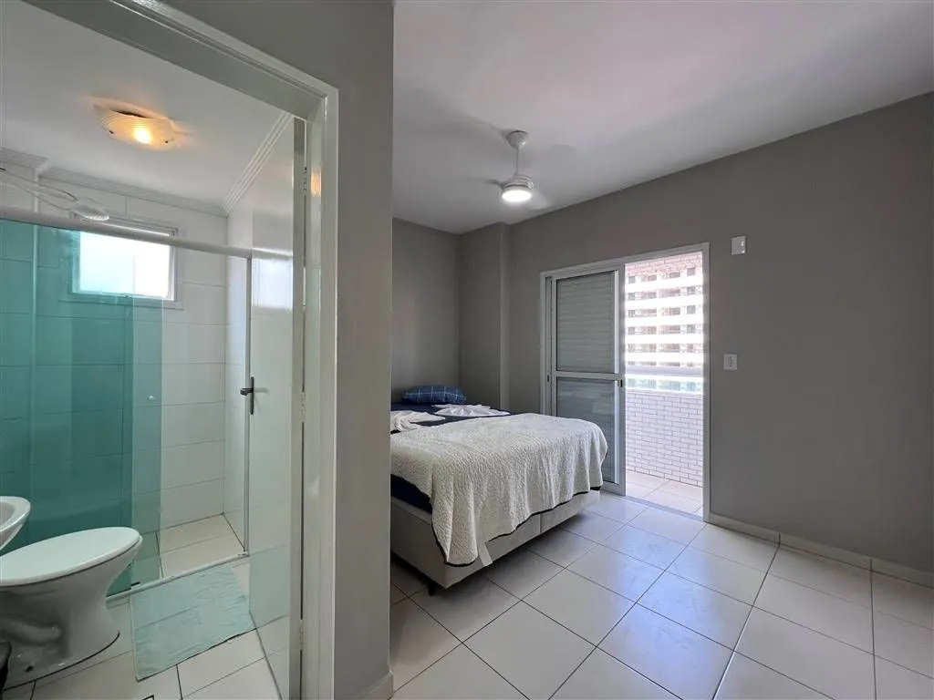 Imagem Apartamento à Venda em Guilhermina, Praia Grande - SP