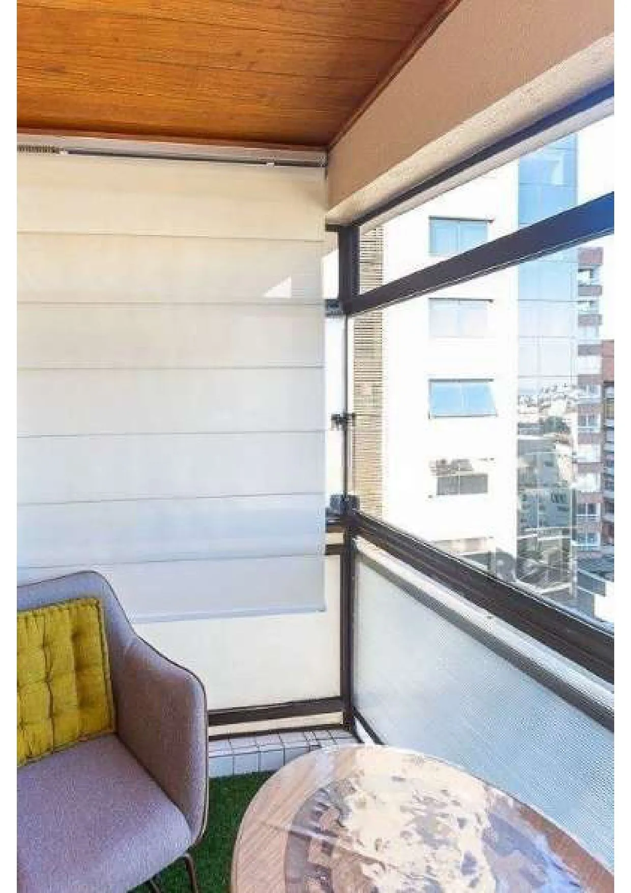 Imagem APARTAMENTO 2 DORMITÓRIOS, 2 SACADAS, GARAGEM. BAIRRO INDEPENDÊNCIA