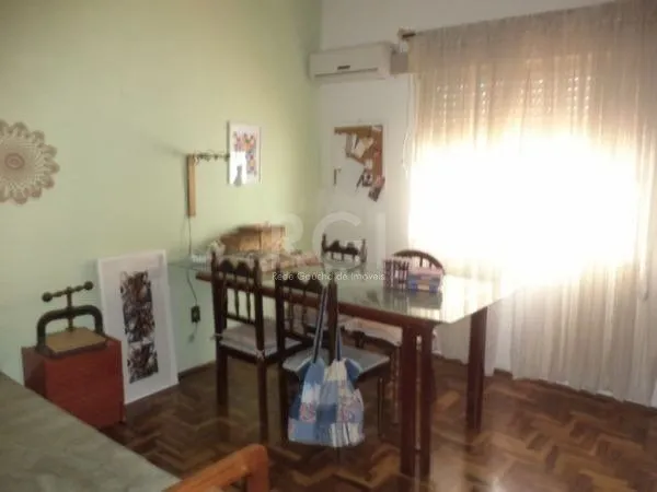 Imagem Casa para Venda - 150m², 3 dormitórios, 2 vagas - Santana