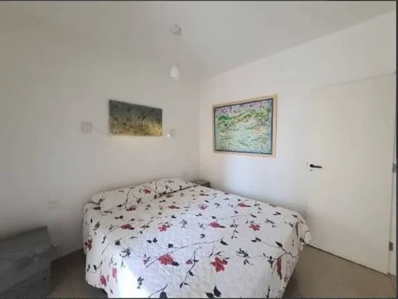 Imagem APARTAMENTO TODO REFORMADO COM 03 QUARTOS, VAGA NO ANCHIETA.