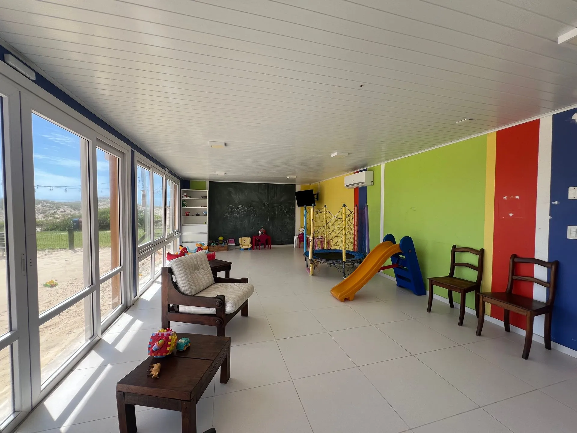 Imagem Casa à venda em Imbé, Centro, com 2 quartos, 121,74m2