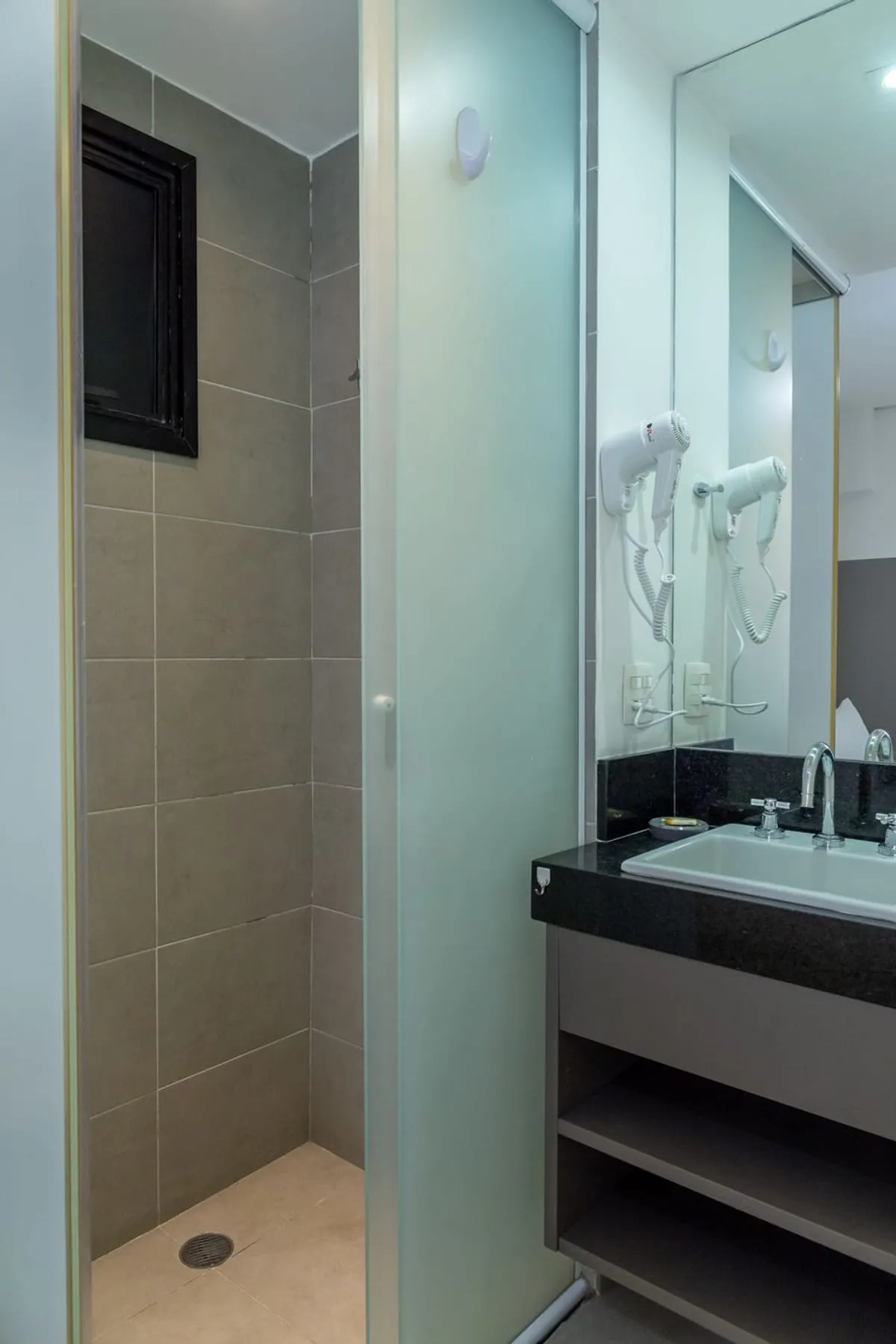 Imagem Apartamento com 1 Quarto para alugar, 25m² - Vila Olímpia