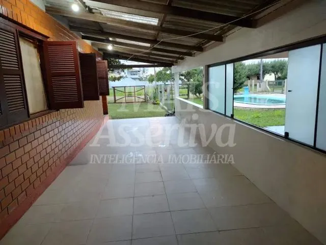 Imagem Ótima casa à venda em Arroio do Sal - Mobiliada, 3 dormitórios