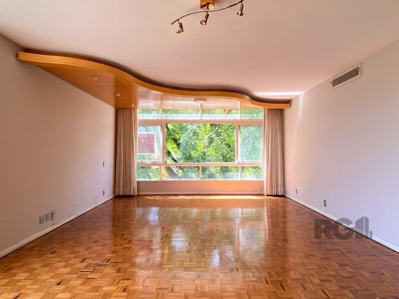 Imagem Apartamento com muito conforto e ótima iluminação no Moinhos de Vento