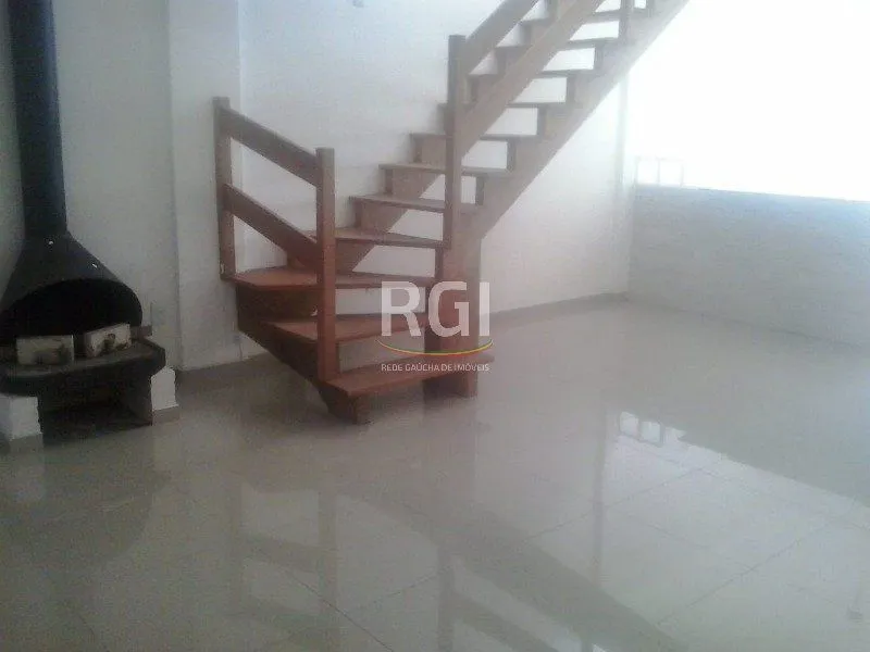 Imagem Casa para Venda - 200m², 4 dormitórios, sendo 1 suites, 3 vagas - Sarandí