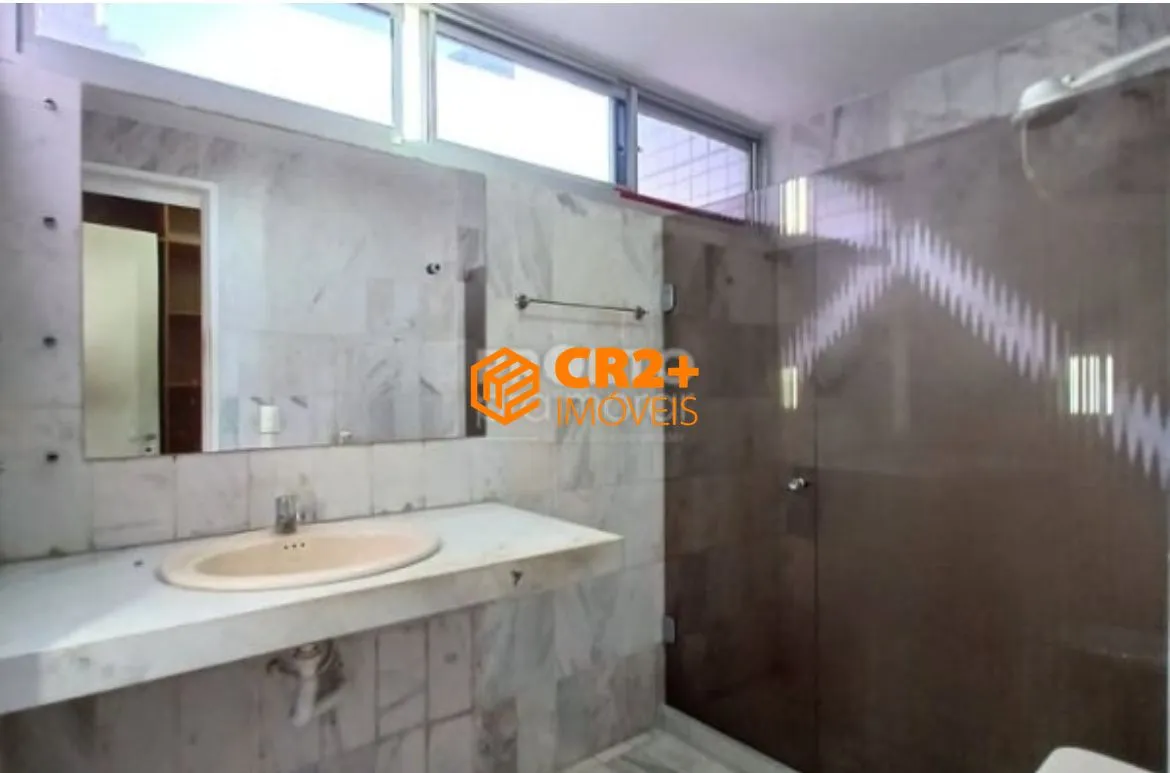Imagem Vendo apartamento 4 quartos, 01 suíte 180m2, 02 vagas de garagem em Boa Viagem.