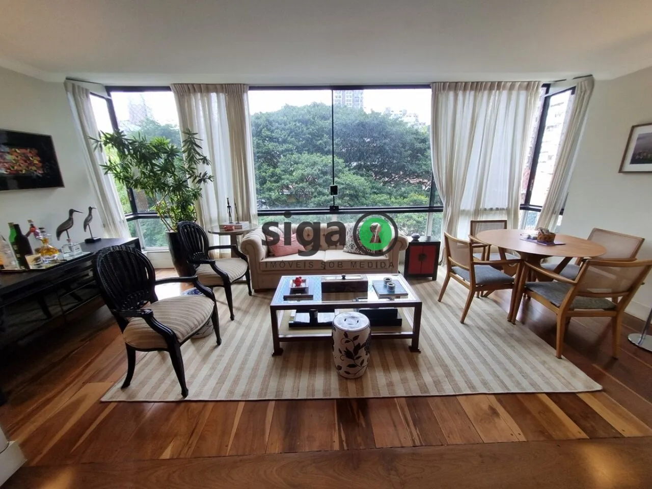 Imagem Apartamento a Venda Moema Pássaros com 4 quartos