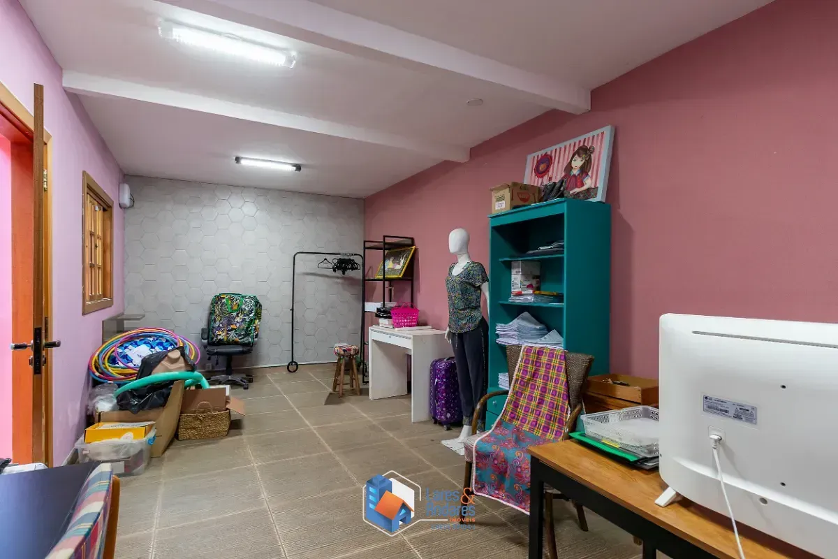 Imagem Sobrado para venda em Vila Mariana com 4 quartos, sendo 3 suítes, 437m²