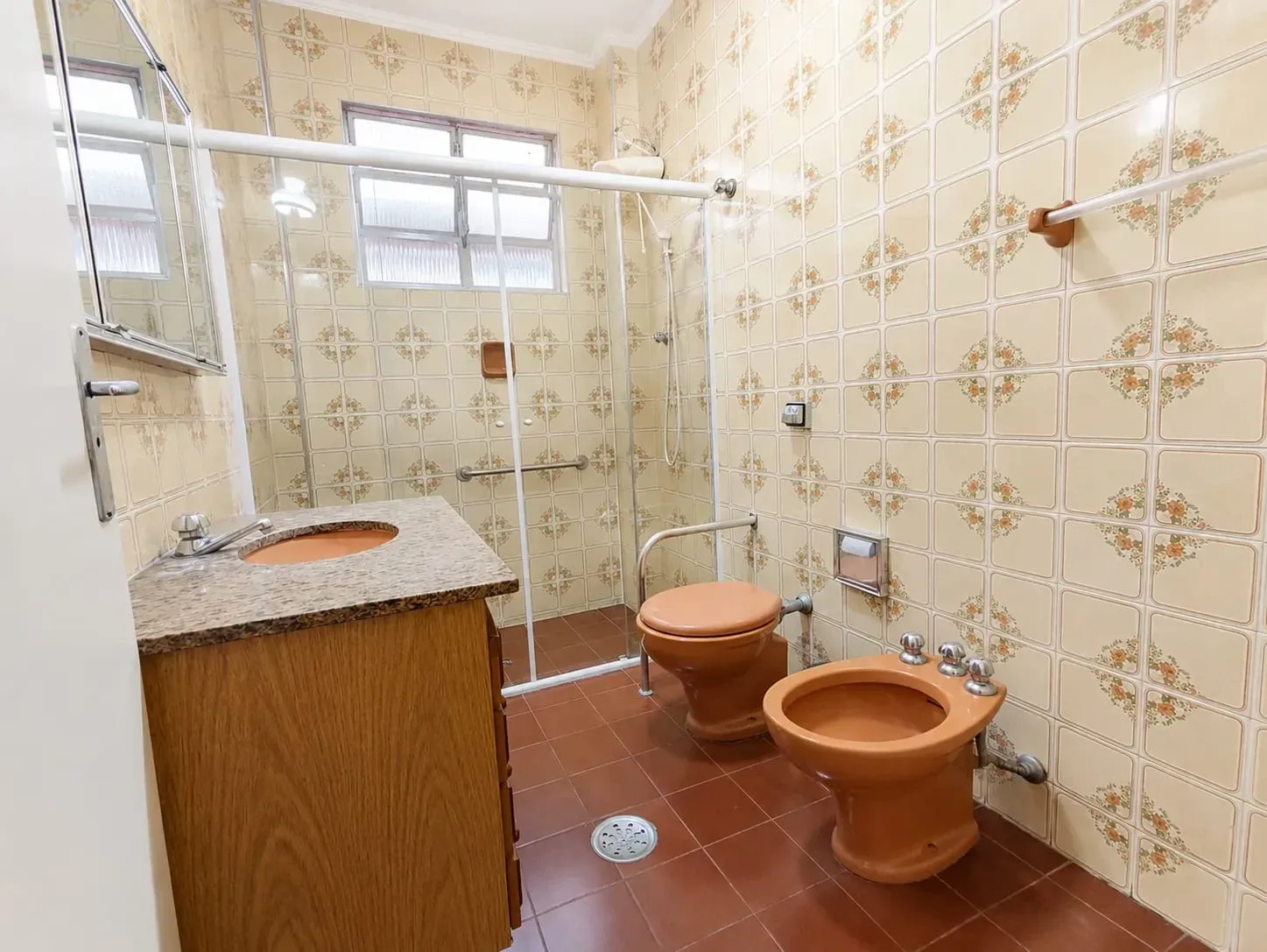 Imagem Casa com 3 Quartos à Venda, 127 m² em Encruzilhada - Santos