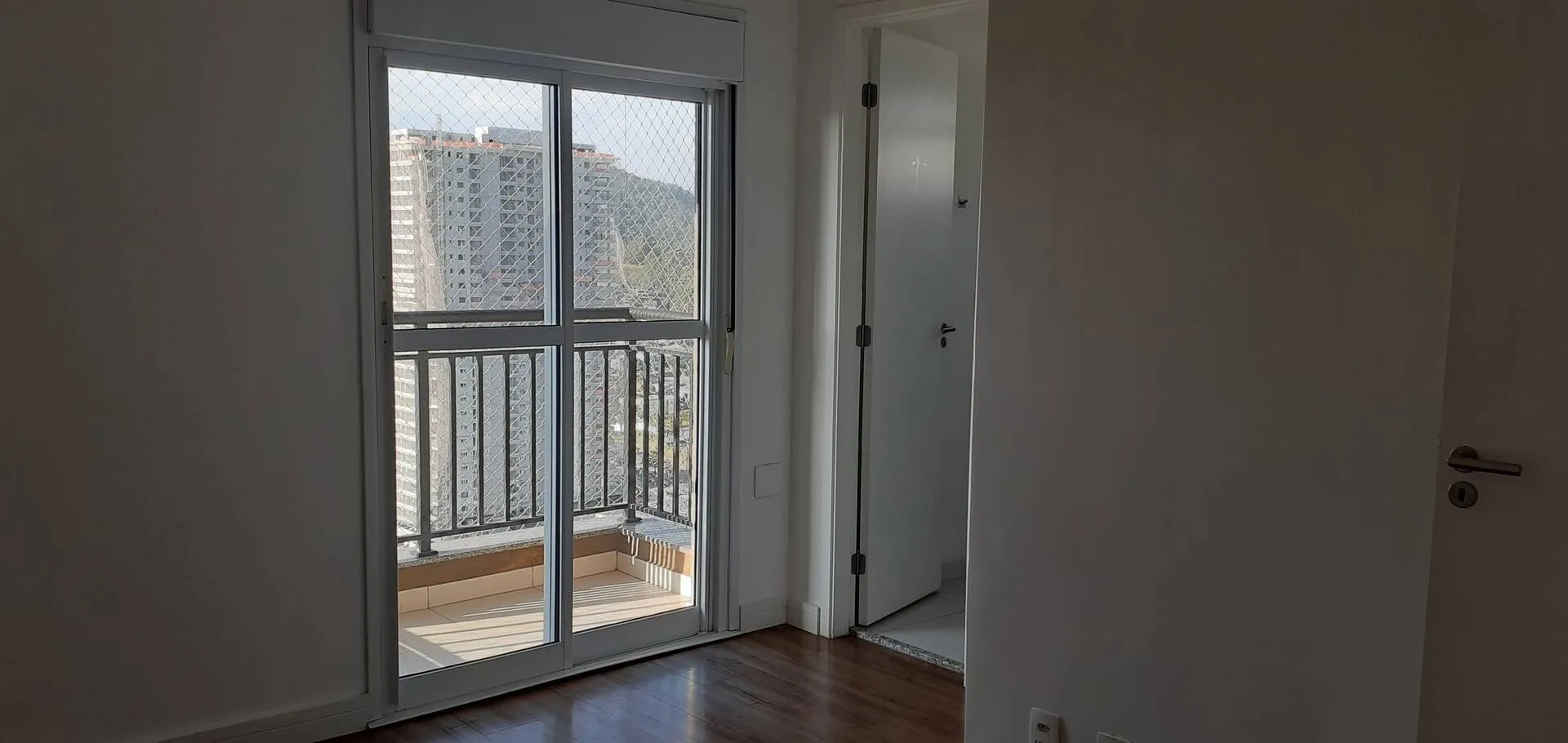 Imagem Apartamento de 73m² Localizada no Condomínio WIN TAMBORÉ!