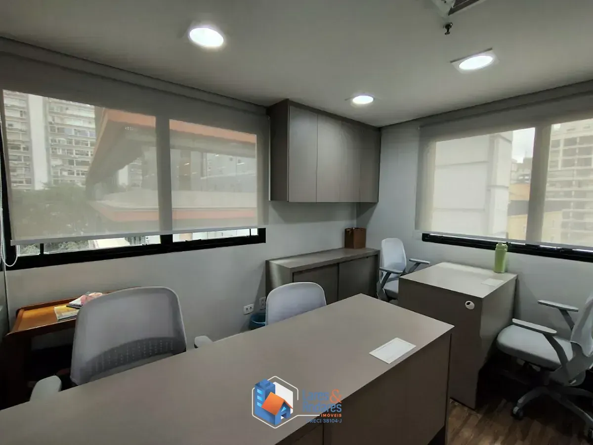 Imagem Conjunto comercial para venda em Cerqueira César, 88m²