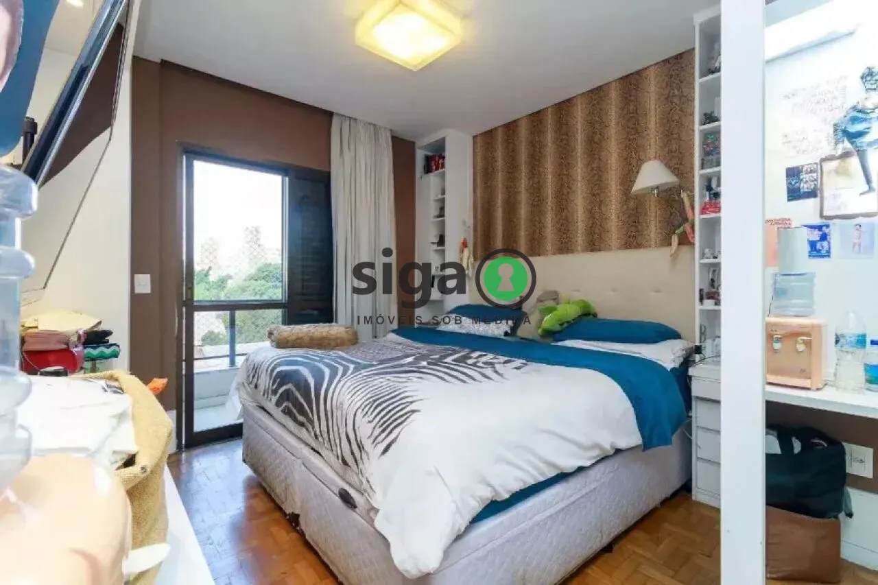 Imagem Apartamento com 3 Quartos à venda, 187m² - Campo Belo
