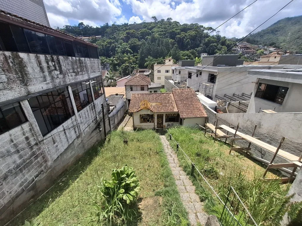 Foto do imóvel Casa para Venda em Teresópolis / RJ em Rua Yeda