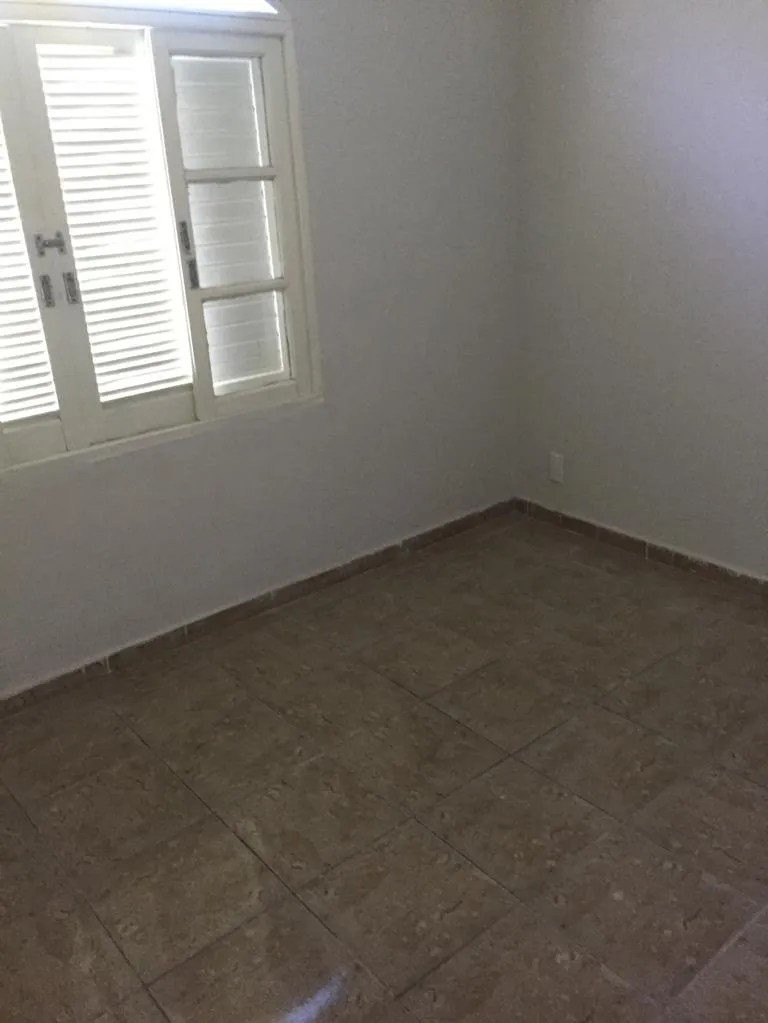 Imagem Imperdível! Casa à venda em São Paulo-SP, Parque Casa de Pedra, 3 quartos, 2 banheiros, 2 vagas, 125m². Venha conferir!