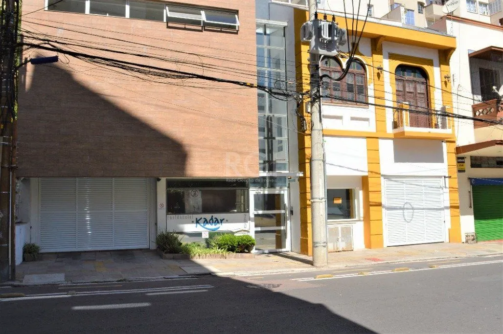 Imagem Excelente apartamento 2 dormitórios com garden e duas vagas no Bom Fim
