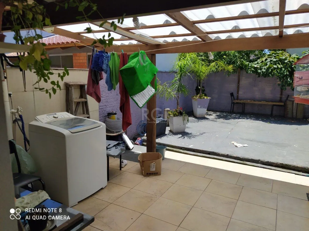 Imagem Casa para Venda - 105m², 2 dormitórios, 2 vagas - Hípica