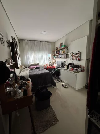 Imagem Casa a Venda no bairro Córrego Grande - Florianópolis, SC