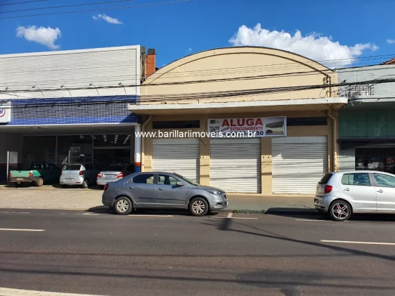Imagem Salão Comercial para Locação em Ribeirão Preto-SP, Bairro Campos Elíseos: 2 Banheiros e 700m² de Área!