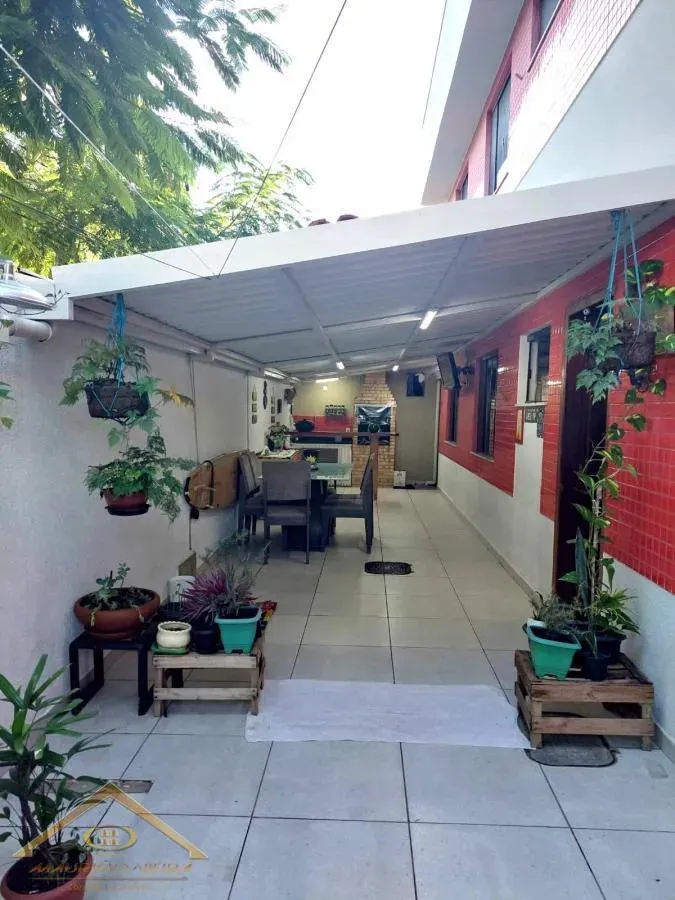 Imagem Apartamento para Venda em Cabo Frio / RJ no bairro Palmeiras