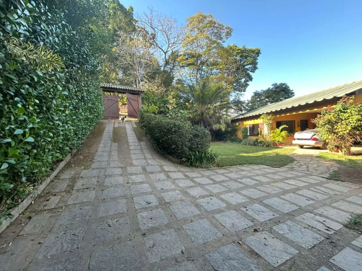 Imagem Casa para Venda em Petrópolis / RJ no bairro Itaipava