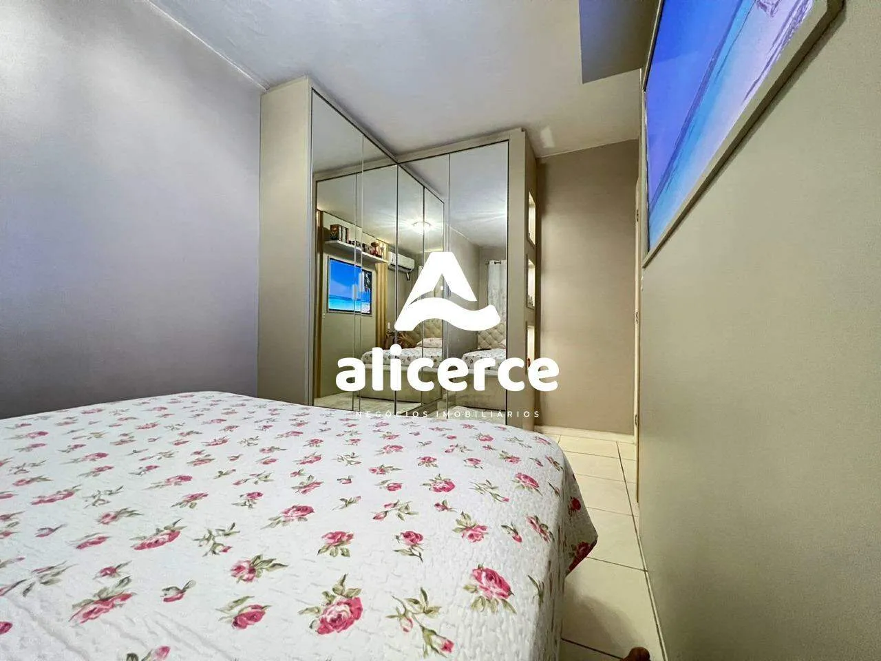 Imagem Apartamento de 2 dormitórios com sacada e churrasqueira na Palhoça bairro Bela Vista