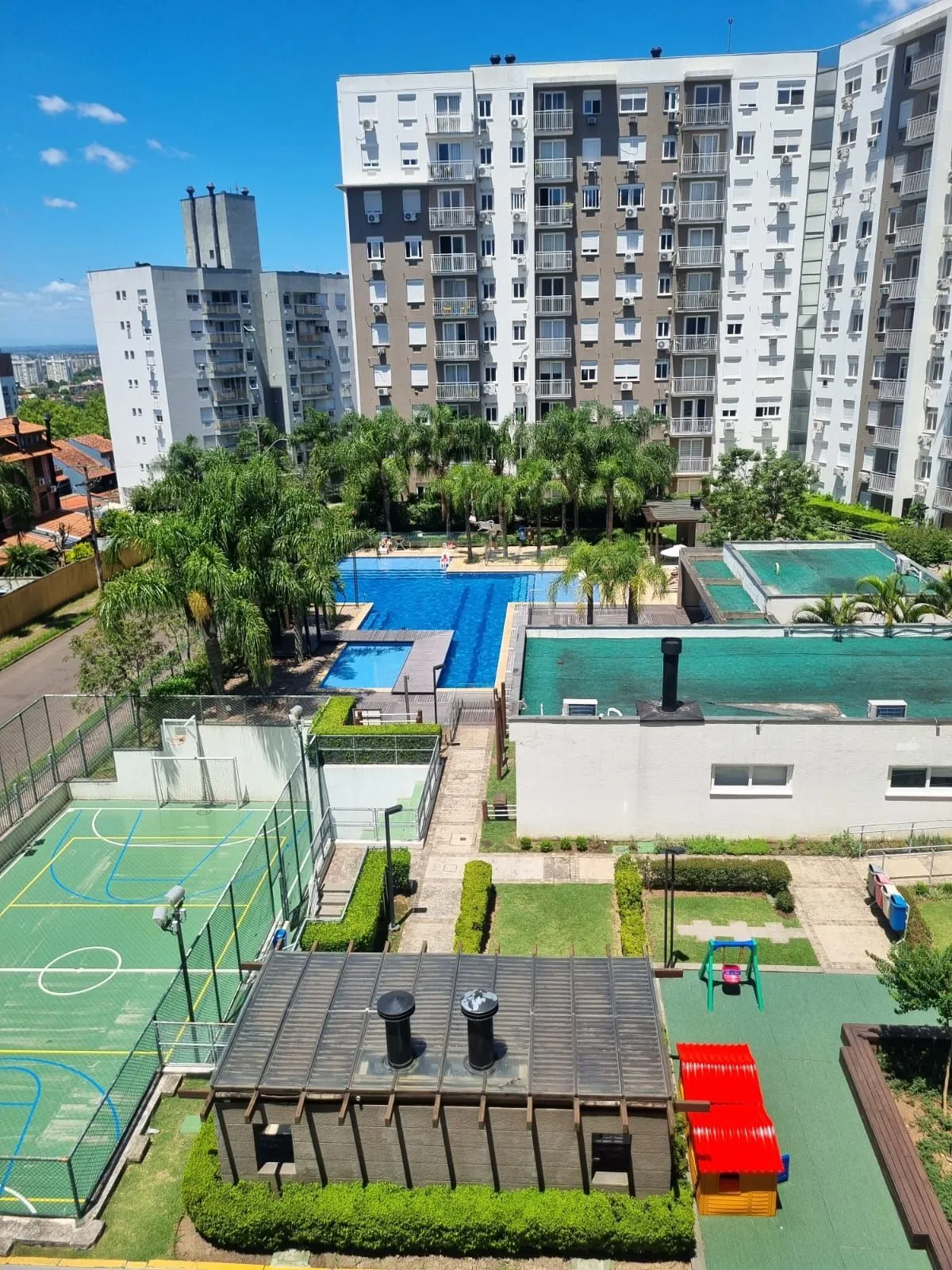 Imagem Lindo 2 dormitórios (1 suíte), churrasqueira, sacada e 1 vaga. Infra completa