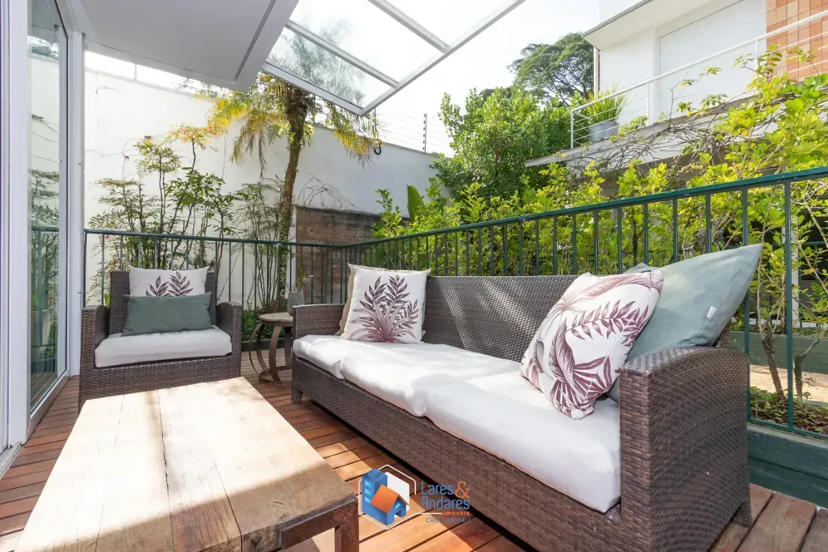 Imagem Casa no condomínio Las Cumbres para venda com 4 quartos, sendo 4 suítes, 513m²