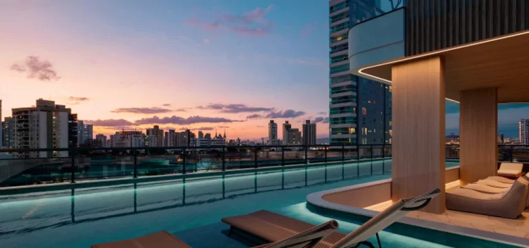 Imagem Cobertura Duplex para venda no bairro Centro em Itajaí
