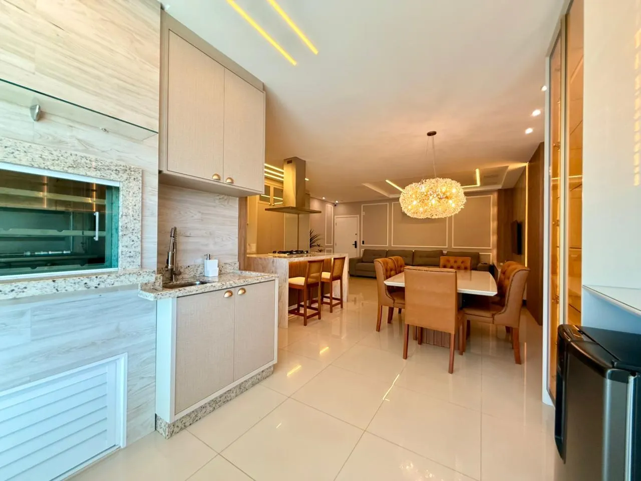 Imagem Apartamento à venda com 135m2 por R$ 2.650.000,00