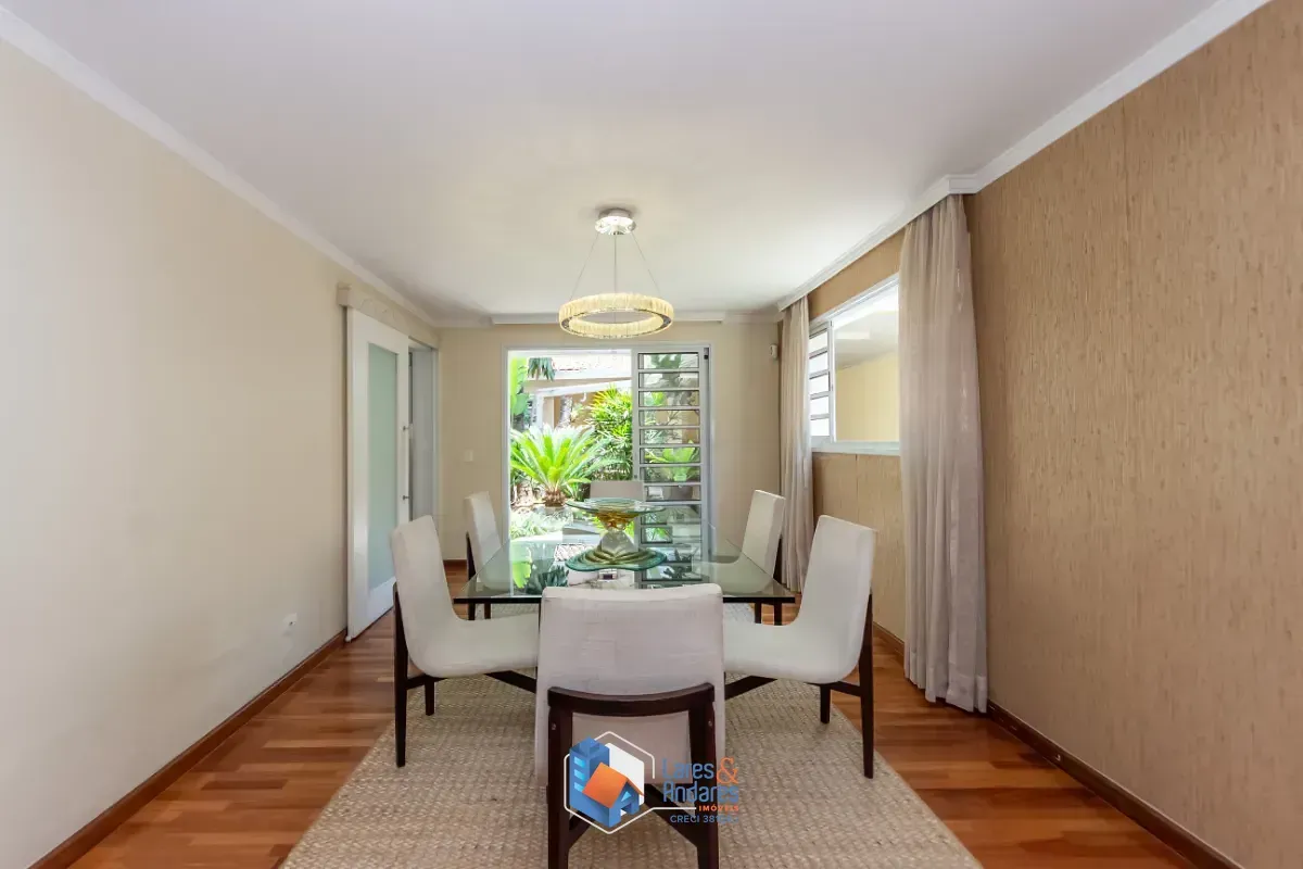 Imagem Casa para venda em Vila Mariana com 2 quartos, sendo 1 suíte, 206m²