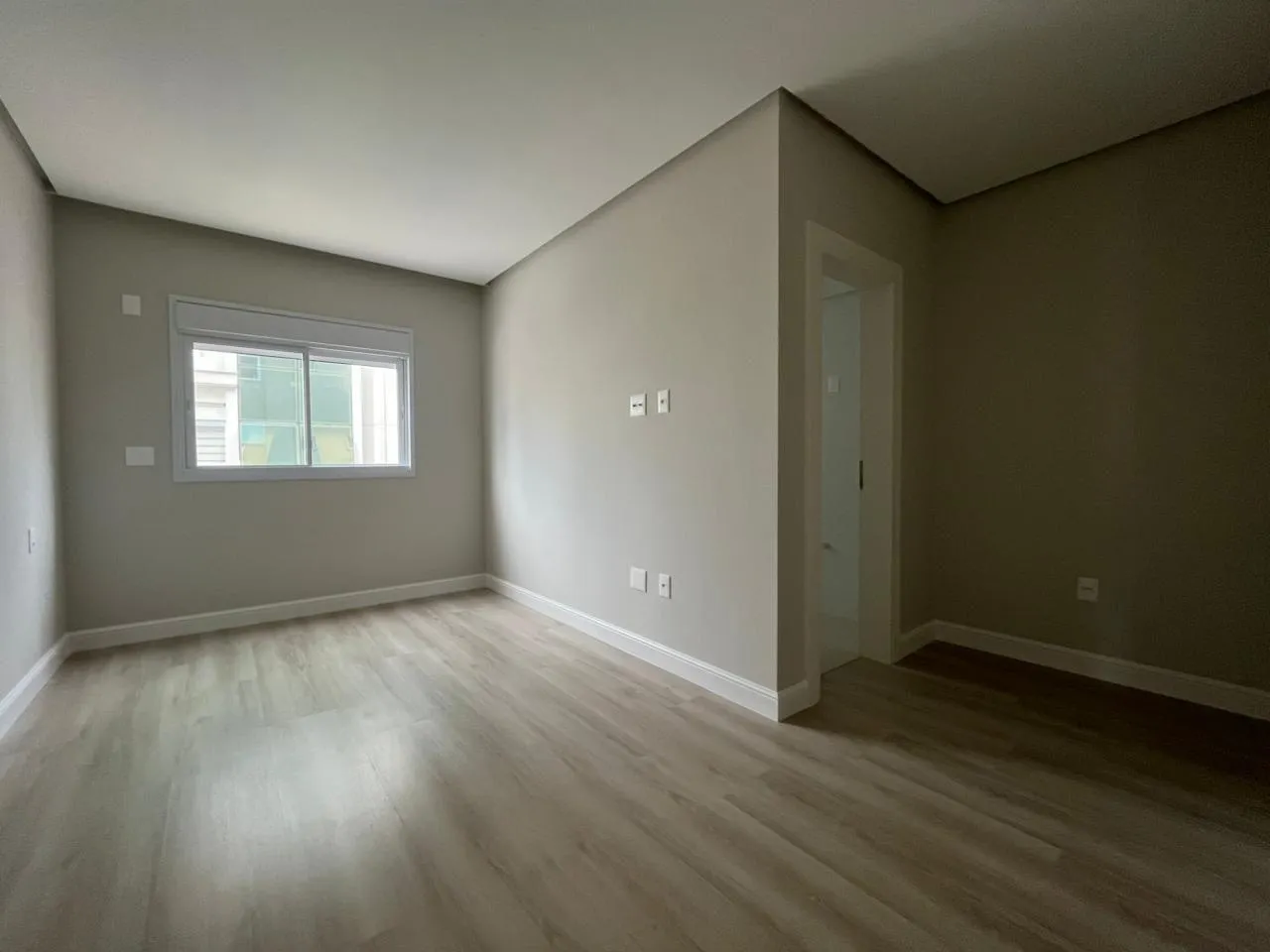Imagem Apartamento com vista para o mar à venda com 192.84m2 por R$ 9.500.000,00