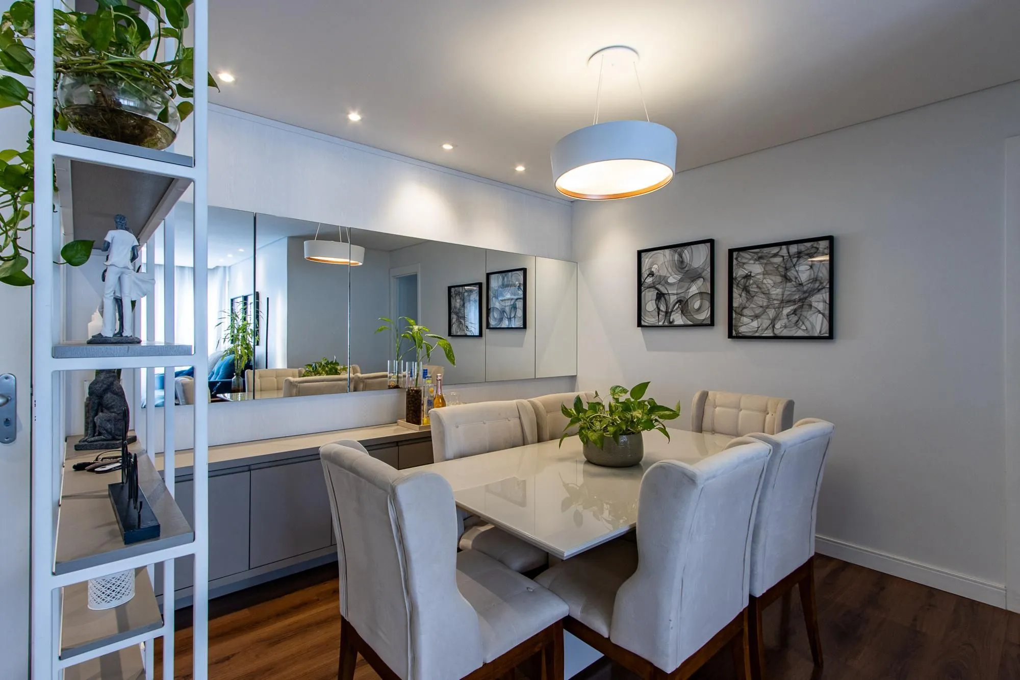 Imagem Apartamento impecável, orientação solar privilegiada!