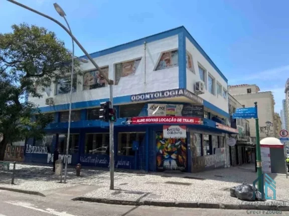 Imagem Prédio de esquina a venda, ótimo para investidores, no centro de Curitiba PR