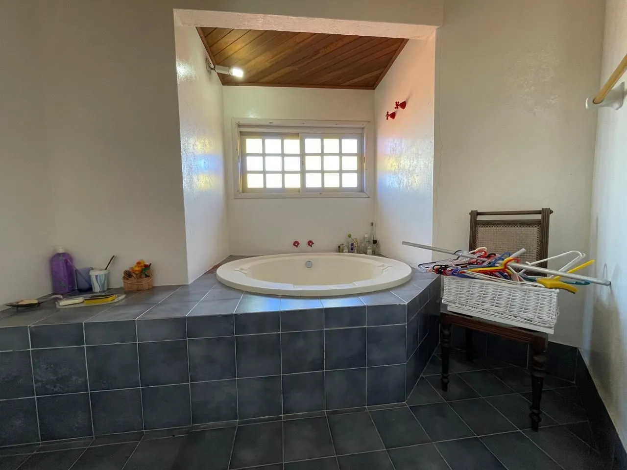 Imagem Casa 04 dormitórios, sobrado, a venda em Arroio do Sal, próximo a Torres.